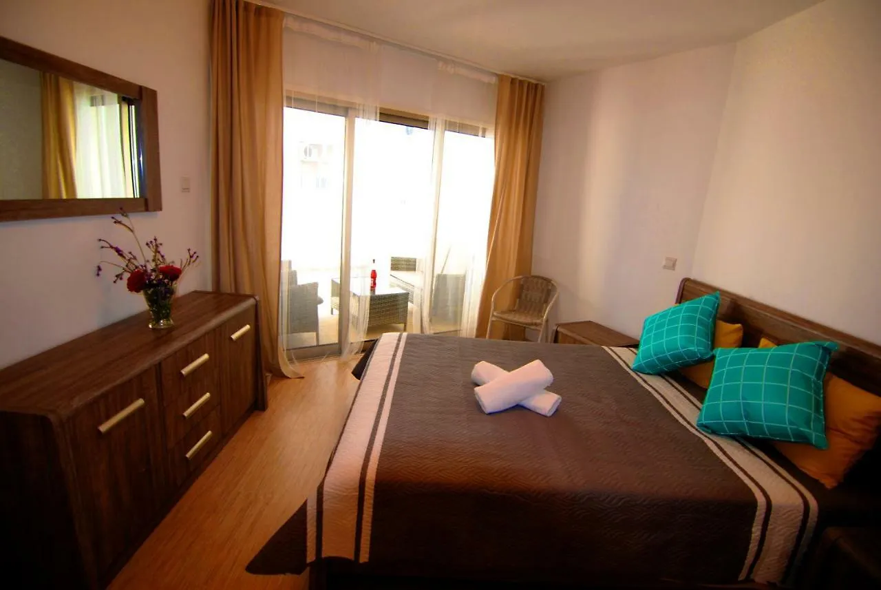 Blue View Apartment Larnaca