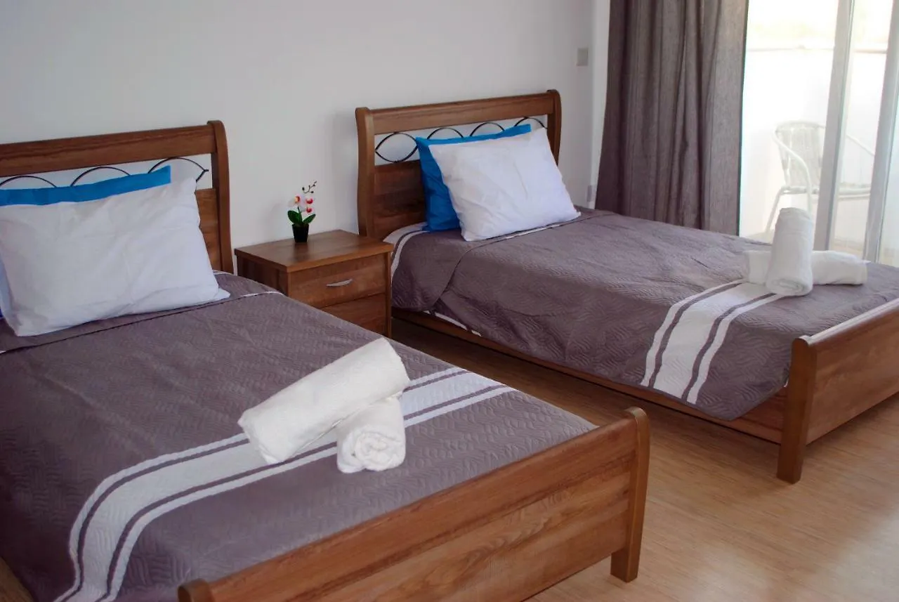 Blue View Apartment Larnaca